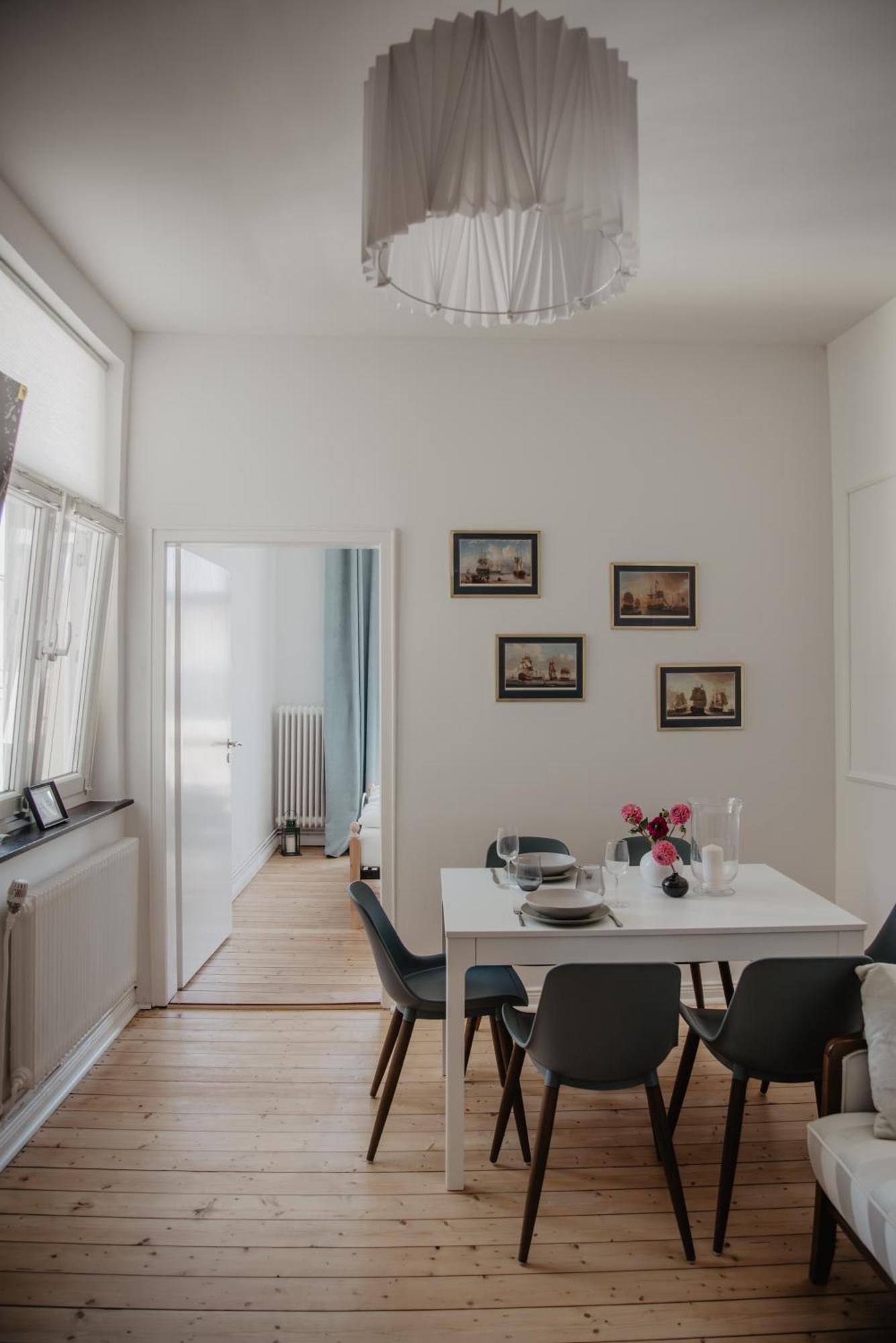 Apartment 4 Traum Im Altbau Fuer Familien Und Gruppen